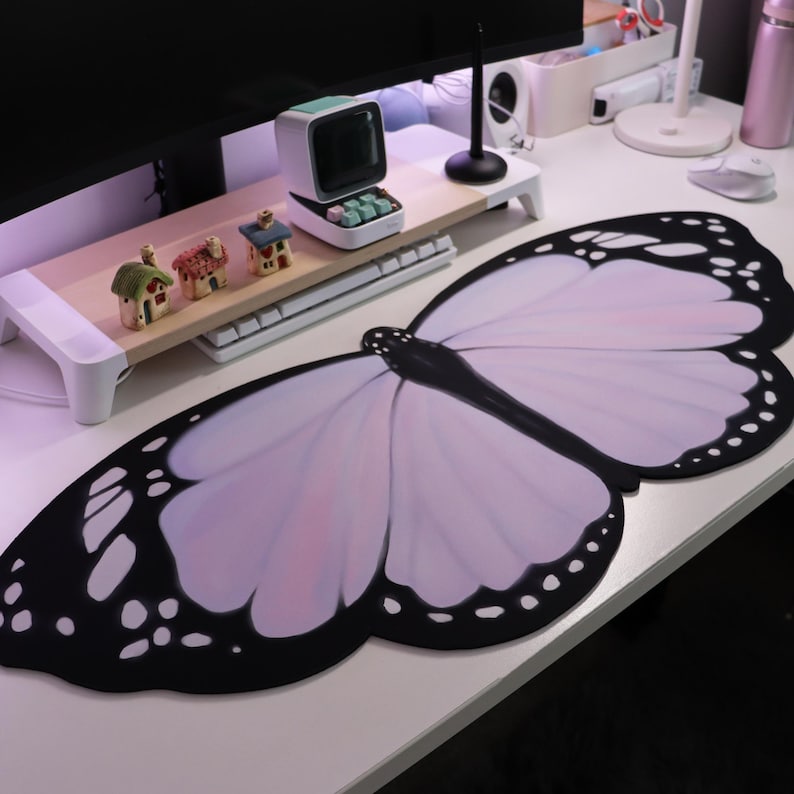 Purple Lilac Butterfly Deskmat - Tradescantia Purple avis et prix