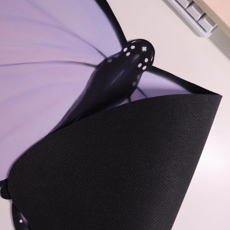 Purple Lilac Butterfly Deskmat - Tradescantia Purple avis et prix